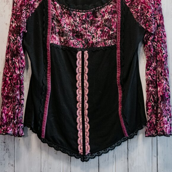 Cottage Core Boho Floral Peasant Blouse - Picture 3 of 8